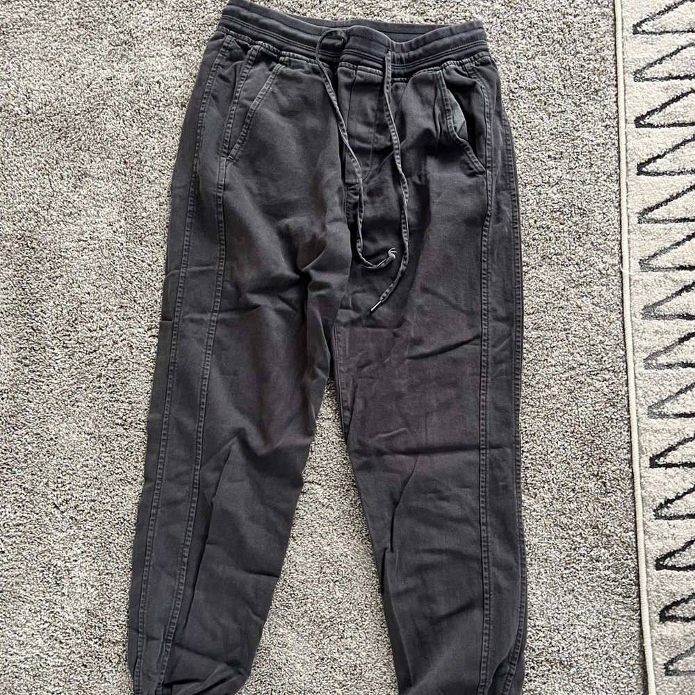 Gap washed joggers